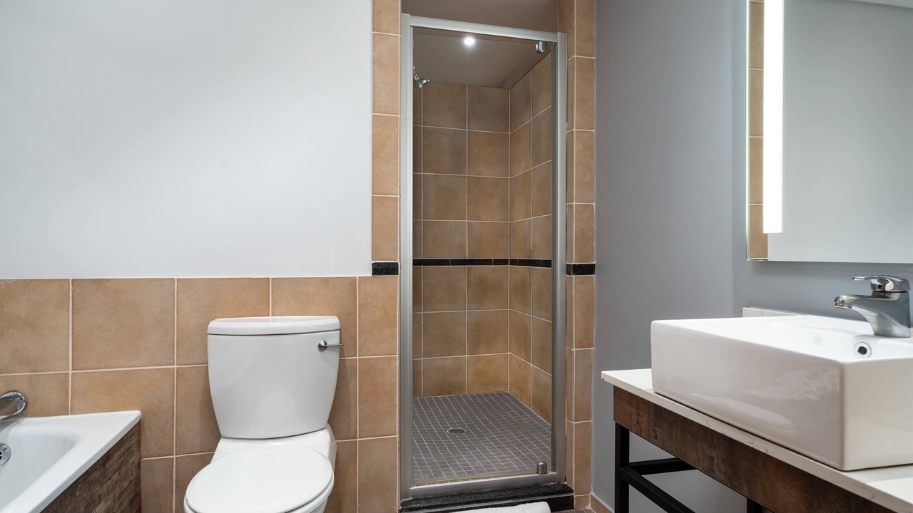 Photo of Bathroom in Greater Johannesburg Metropolitan Area
