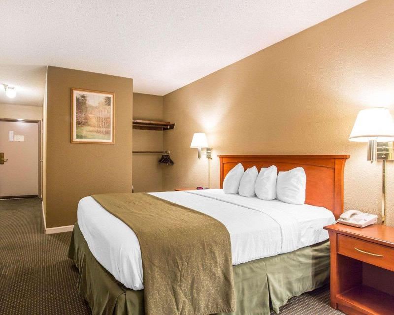 Photo of Bedroom in Modesto