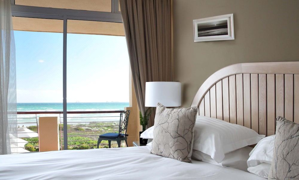 Photo of Bedroom in Lagoon Beach