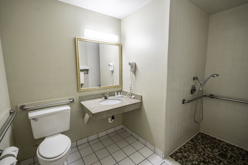 Photo of Bathroom in Modesto