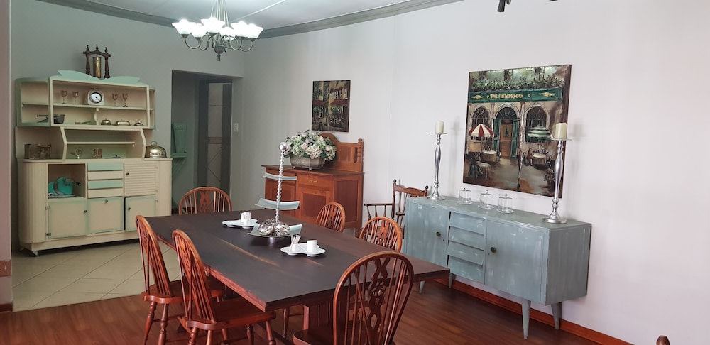 Photo of Livingroom in Kroonstad