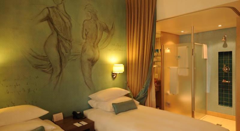 Photo of Bedroom in O.R. Tambo