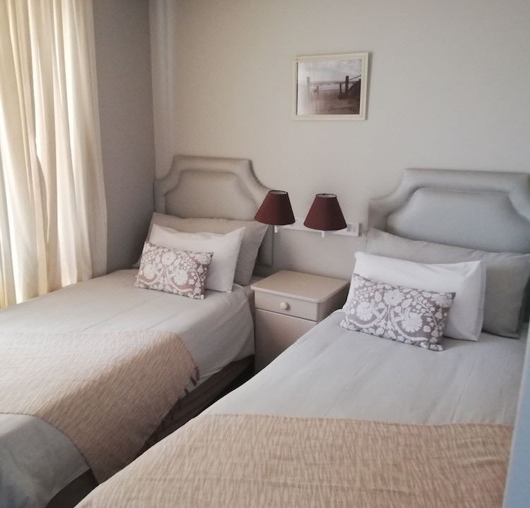 Photo of Bedroom in Lagoon Beach