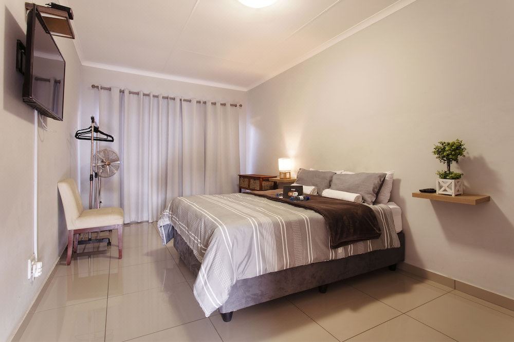 Photo of Bedroom in Garsfontein