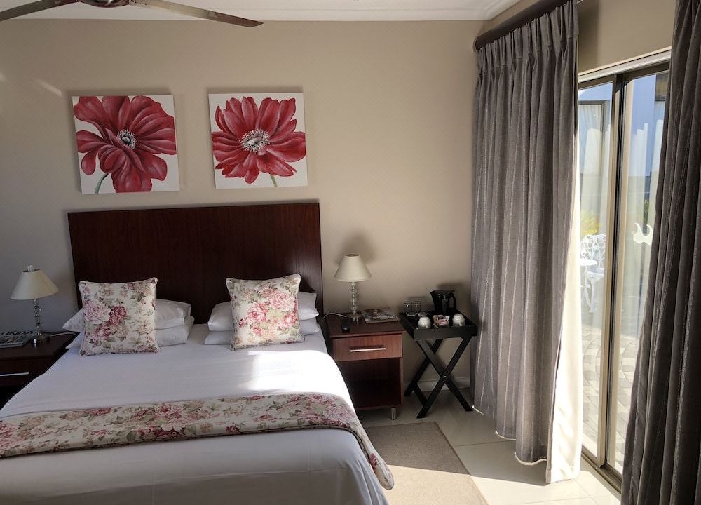 Photo of Bedroom in Bluewater Bay