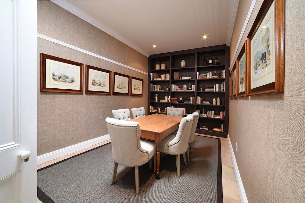 Photo of Livingroom in Grahamstown