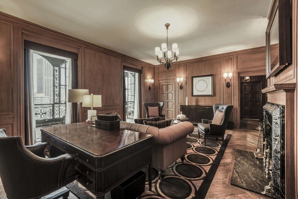 Photo of Livingroom in Nob Hill