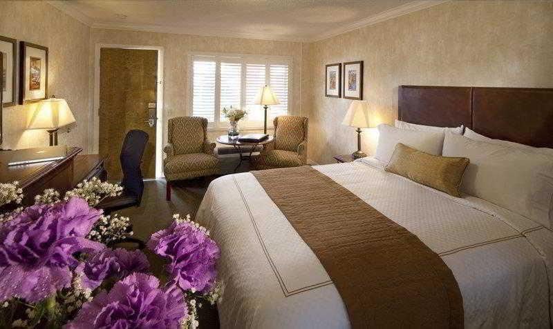 Photo of Bedroom in Millbrae