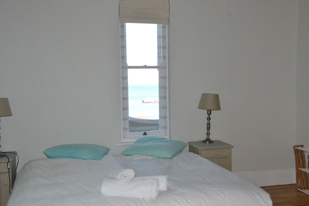 Photo of Bedroom in Kalk Bay
