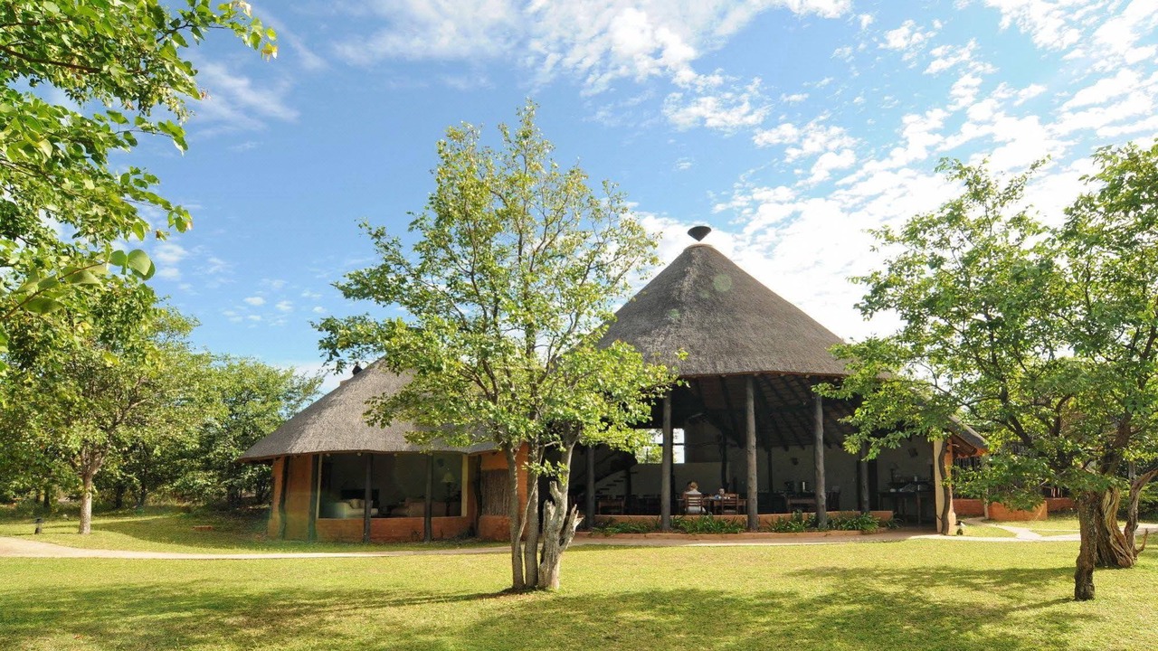 Photo of Buildings in Weipe