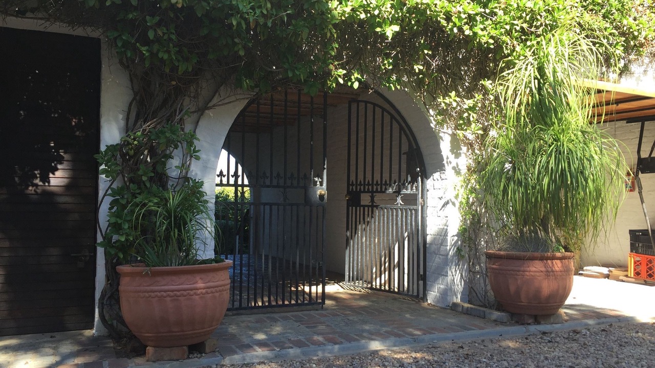 Photo of Buildings in Newlands
