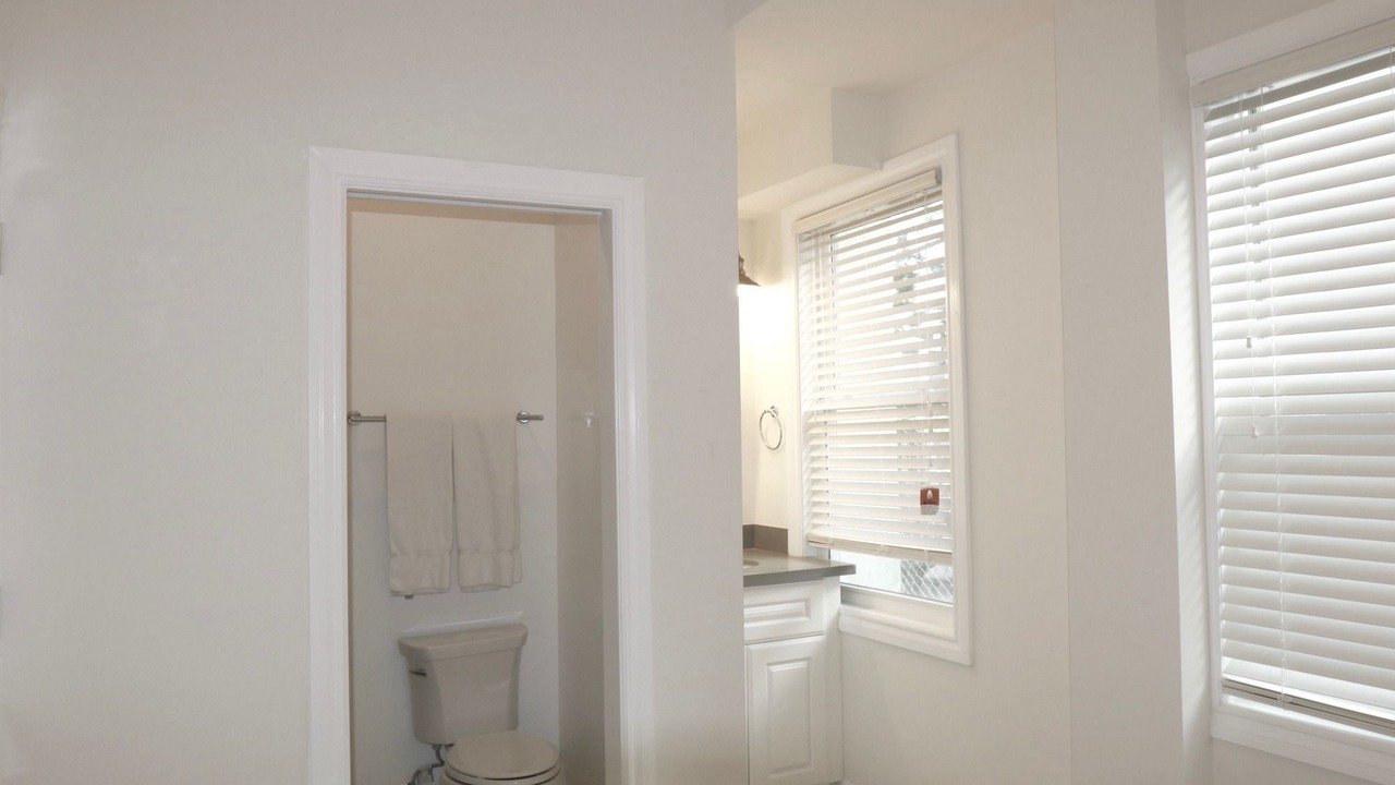 Photo of Bathroom in Downtown San Francisco