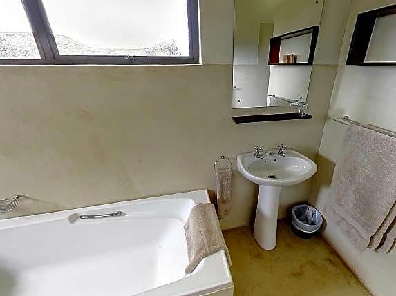 Photo of Bathroom in Springbok