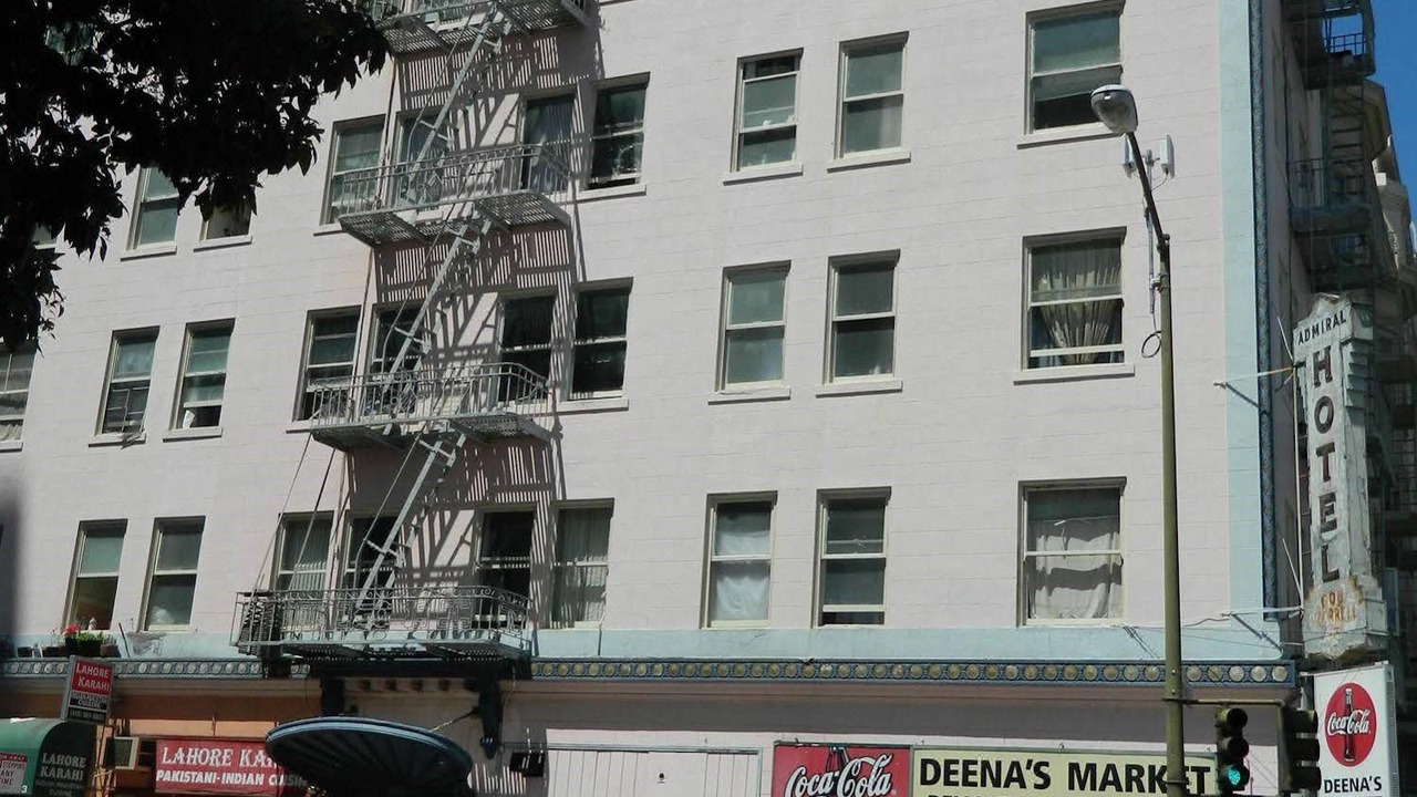 Photo of Buildings in Tenderloin