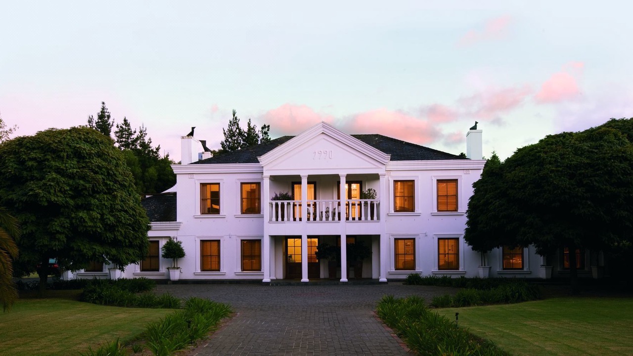 Photo of Buildings in Paarl
