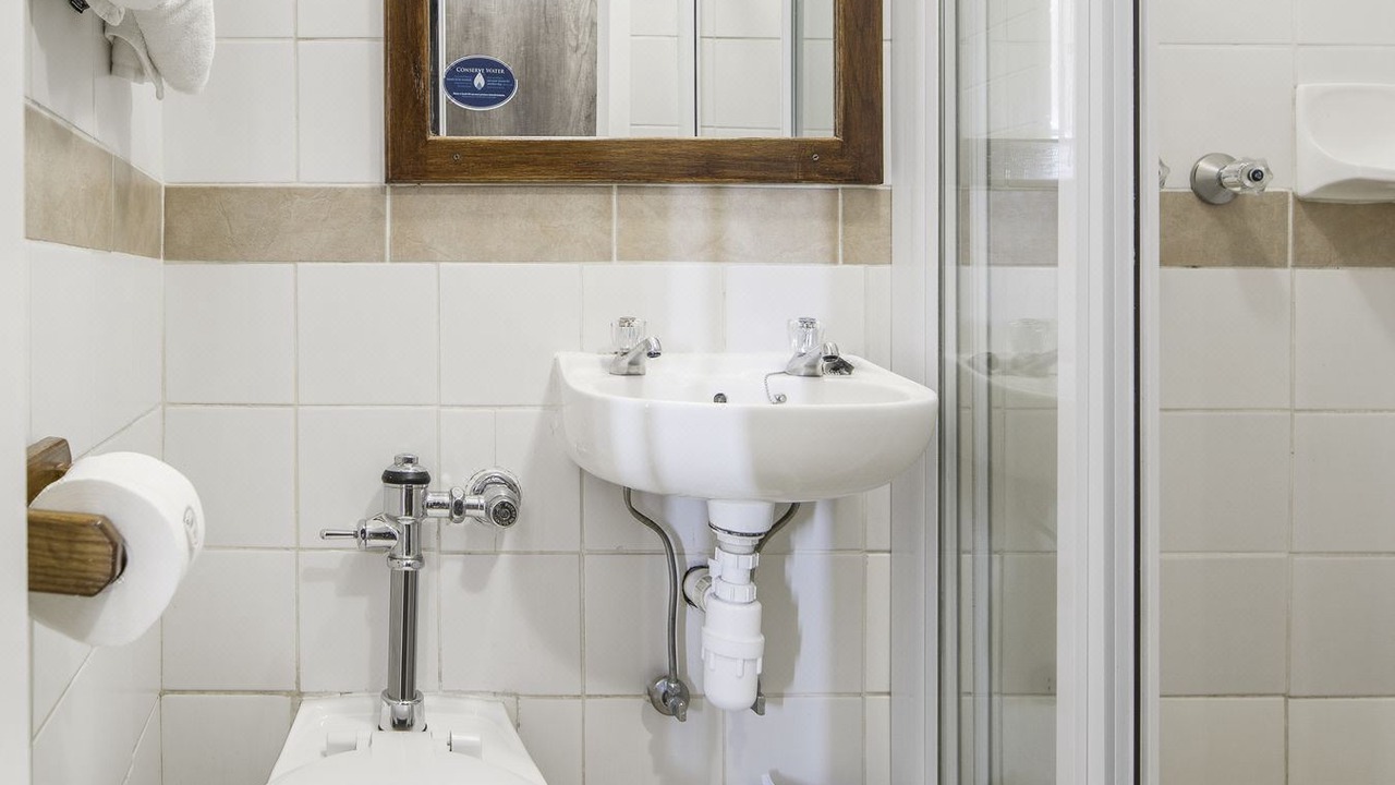 Photo of Bathroom in Arcadia
