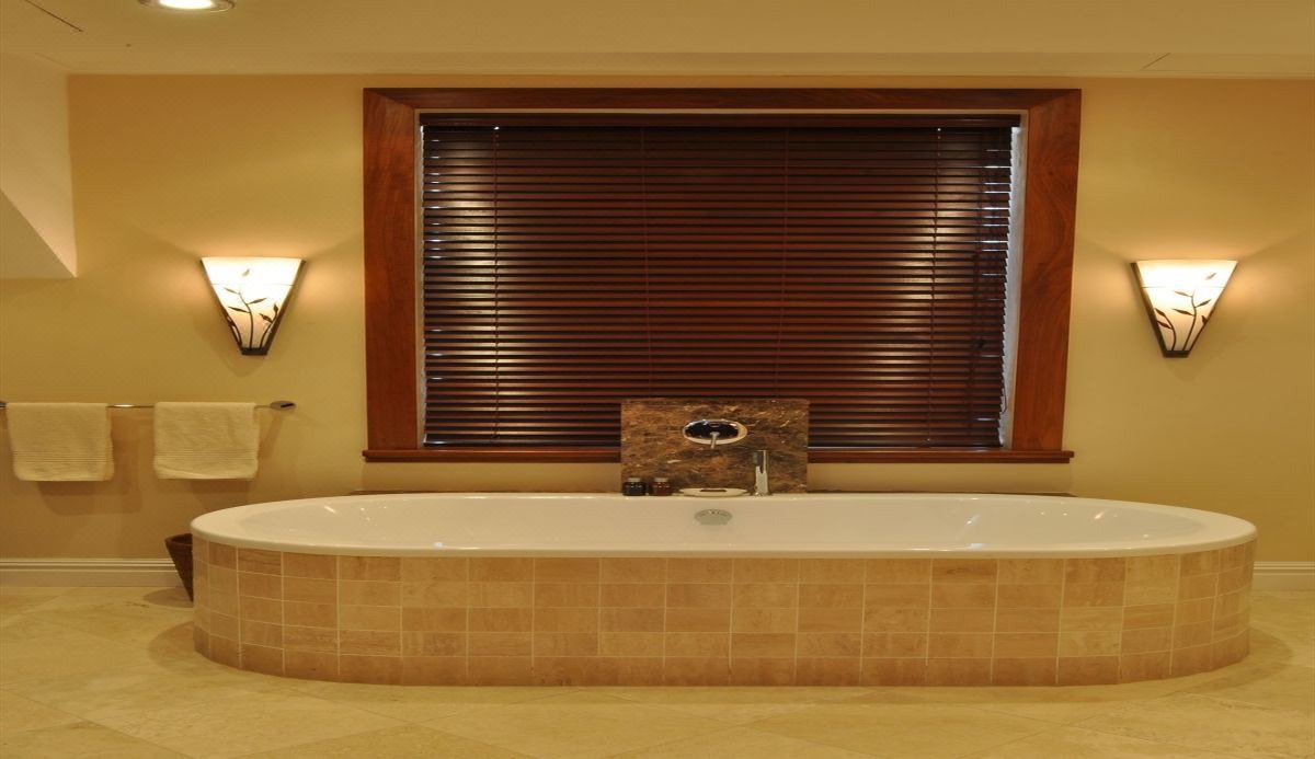 Photo of Bathroom in Bantry Bay