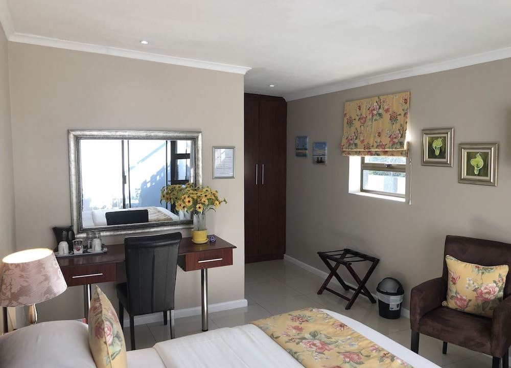 Photo of Livingroom in Bluewater Bay