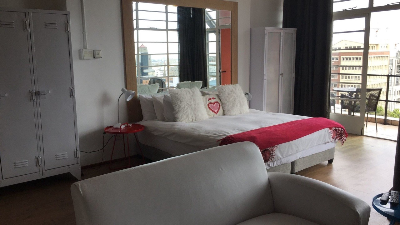 Photo of Livingroom in Cape Town City Centre