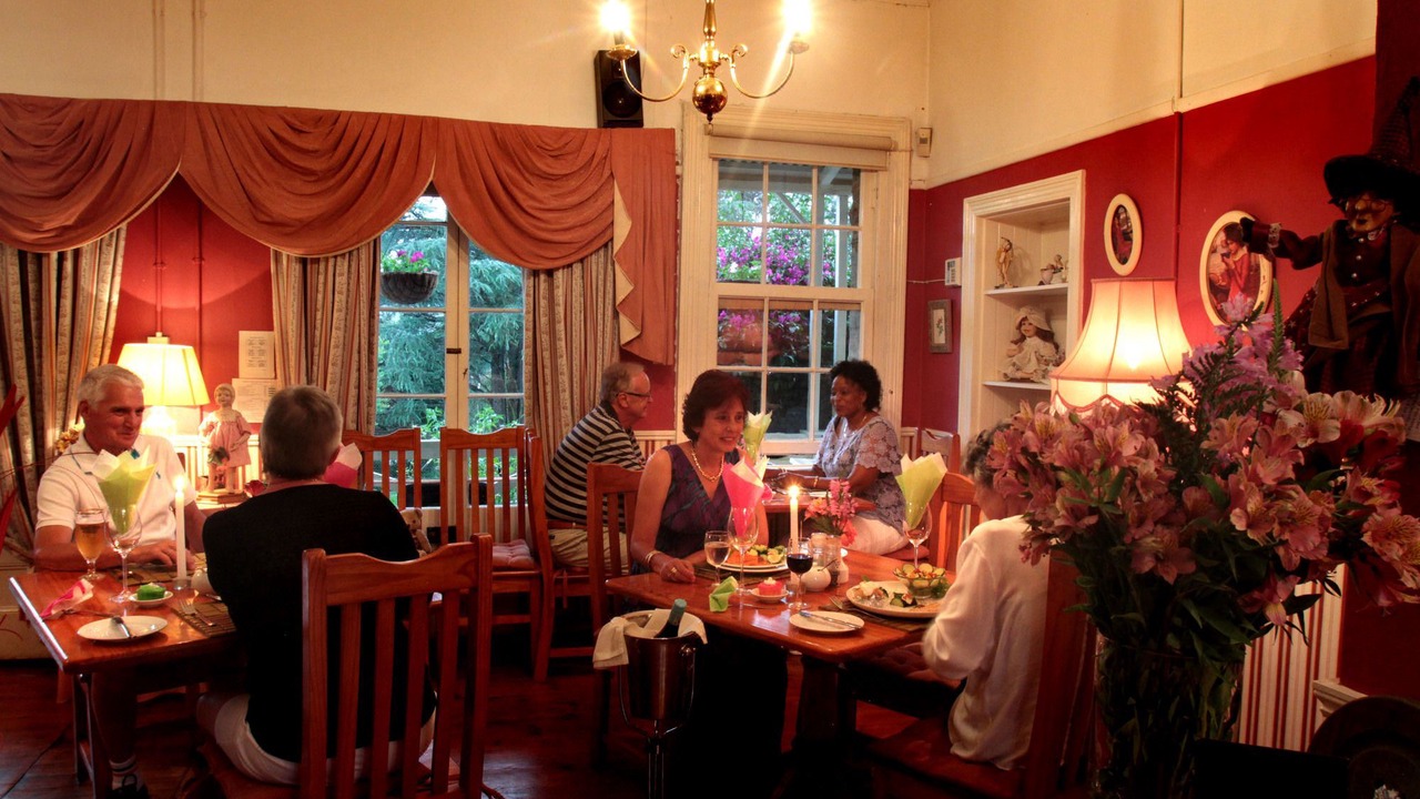 Photo of Livingroom in Emgwenya