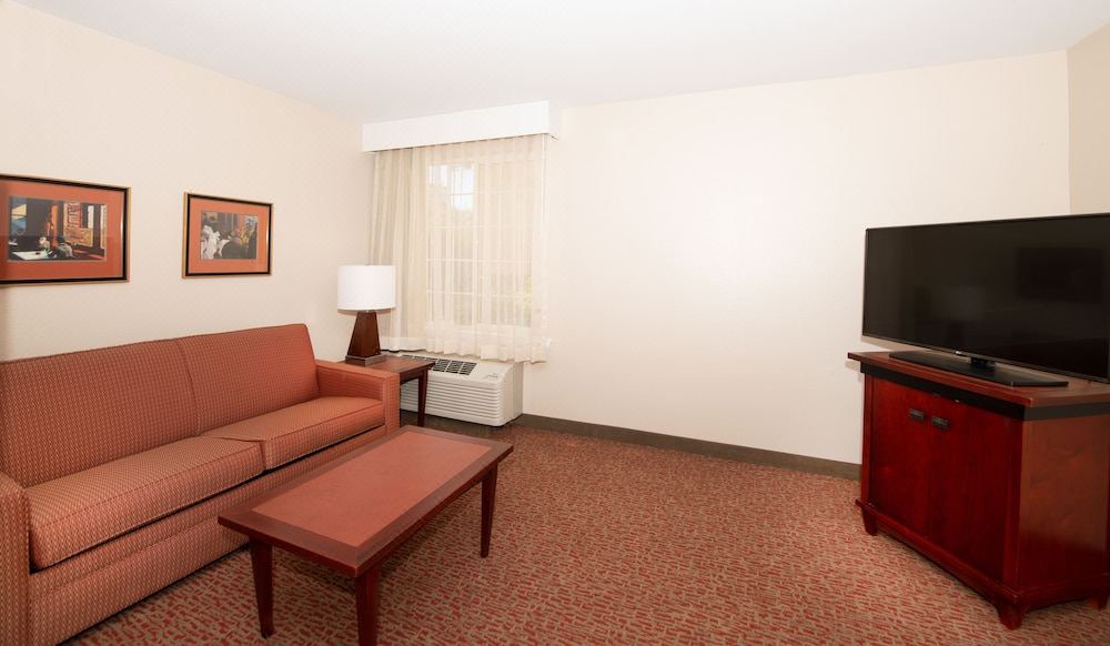 Photo of Livingroom in The East Side