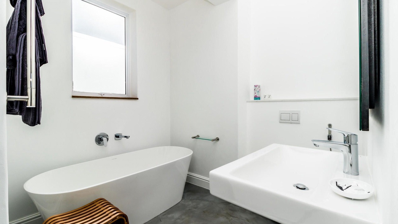 Photo of Bathroom in Eastcliff