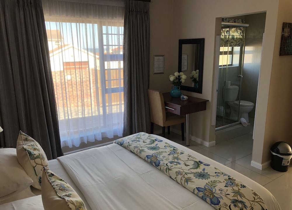 Photo of Bedroom in Bluewater Bay