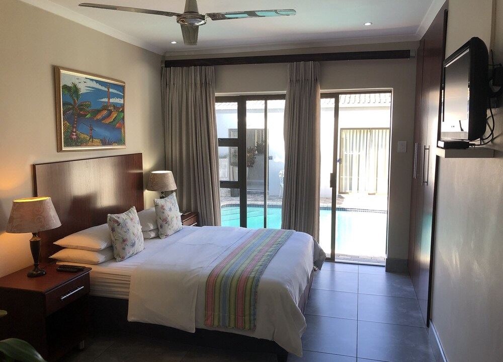 Photo of Bedroom in Bluewater Bay