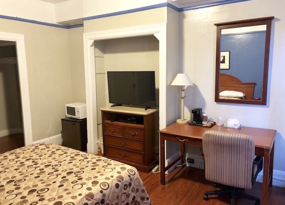 Photo of Bedroom in Tenderloin