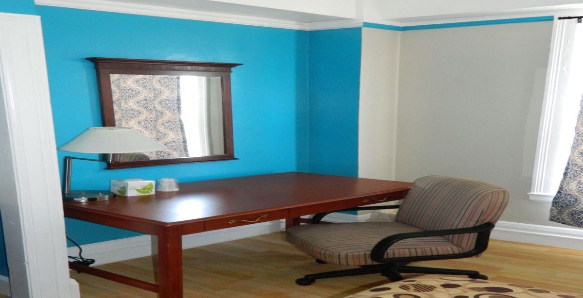 Photo of Livingroom in Tenderloin