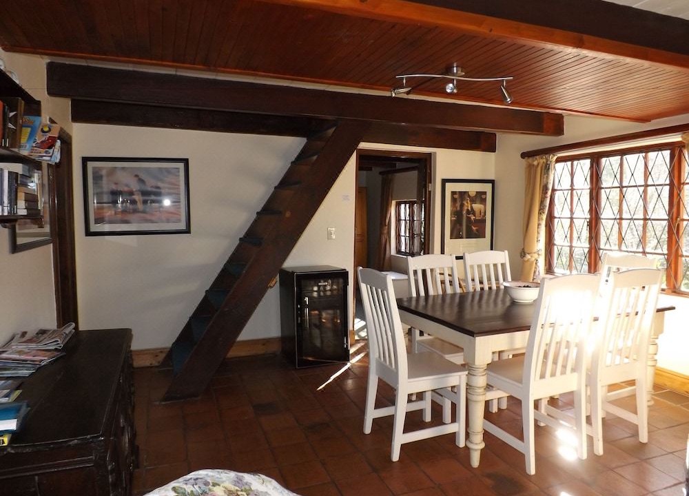 Photo of Livingroom in Buffalo Hills Game Reserve