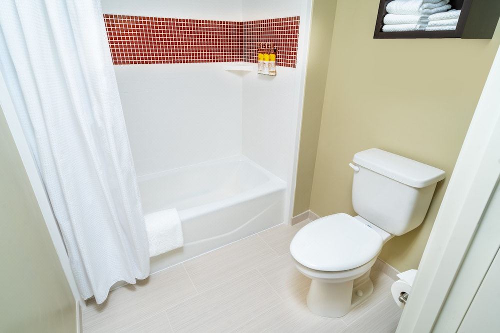 Photo of Bathroom in Newark