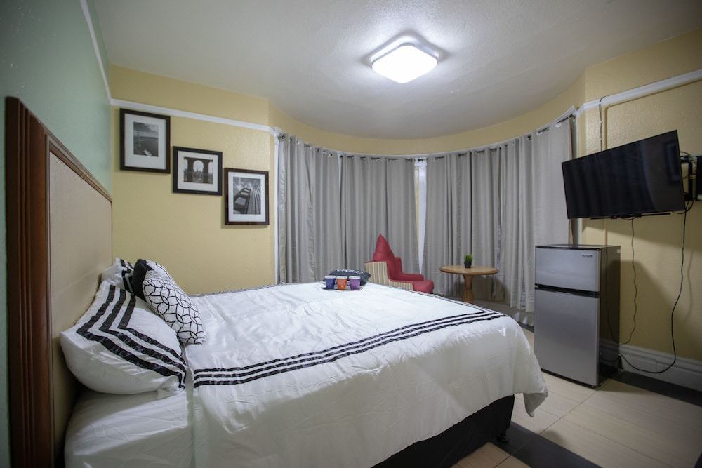 Photo of Bedroom in Downtown San Francisco