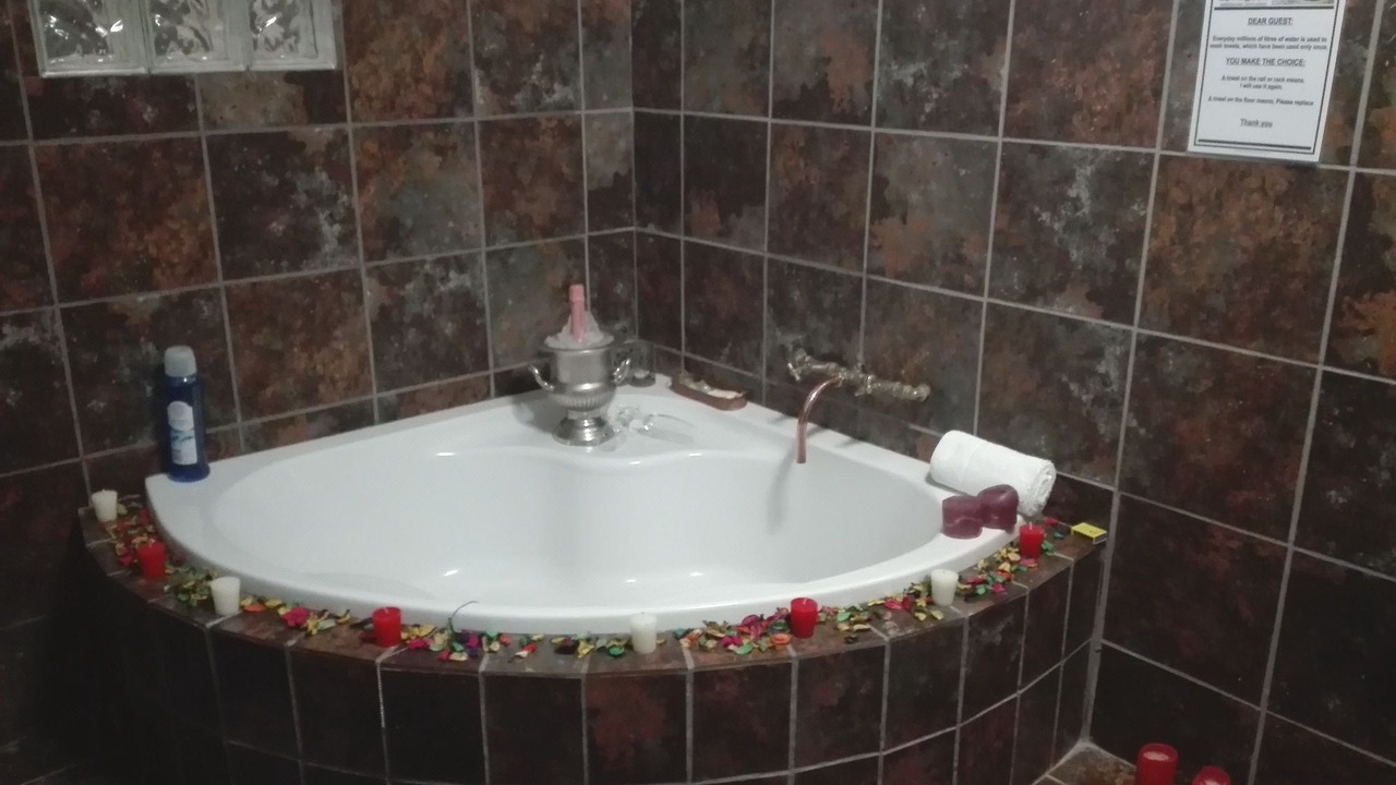 Photo of Bathroom in Springbok