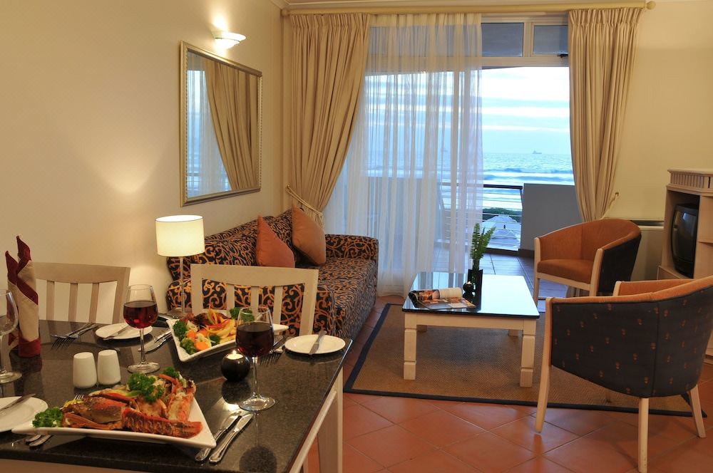 Photo of Livingroom in Lagoon Beach