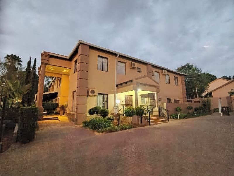Photo of Buildings in Constantia Park