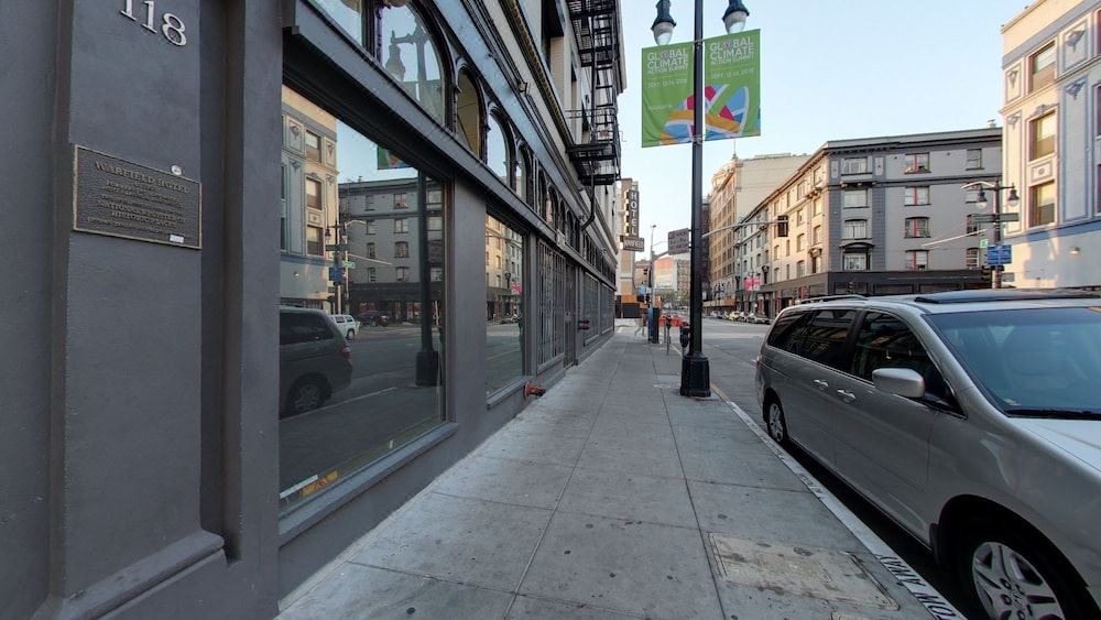 Photo of Buildings in Tenderloin