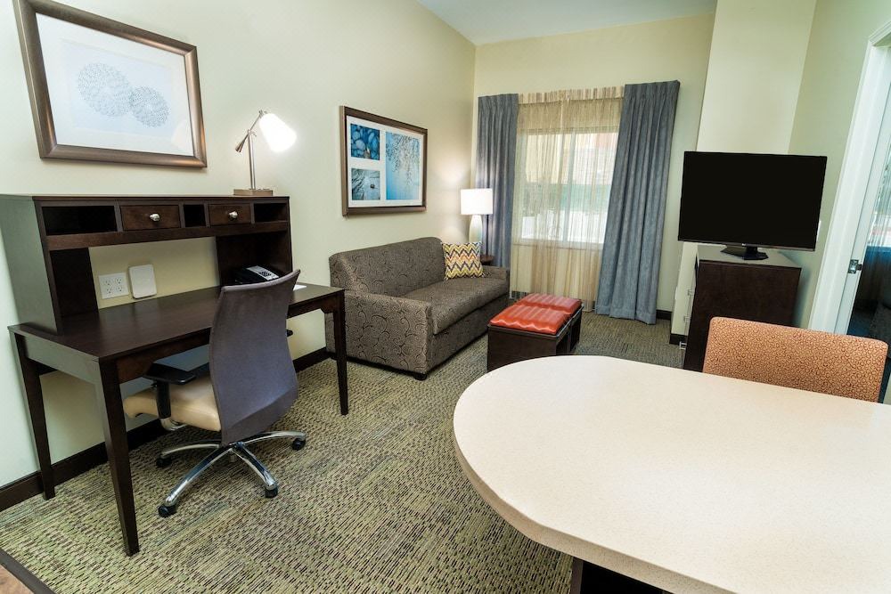 Photo of Livingroom in Newark