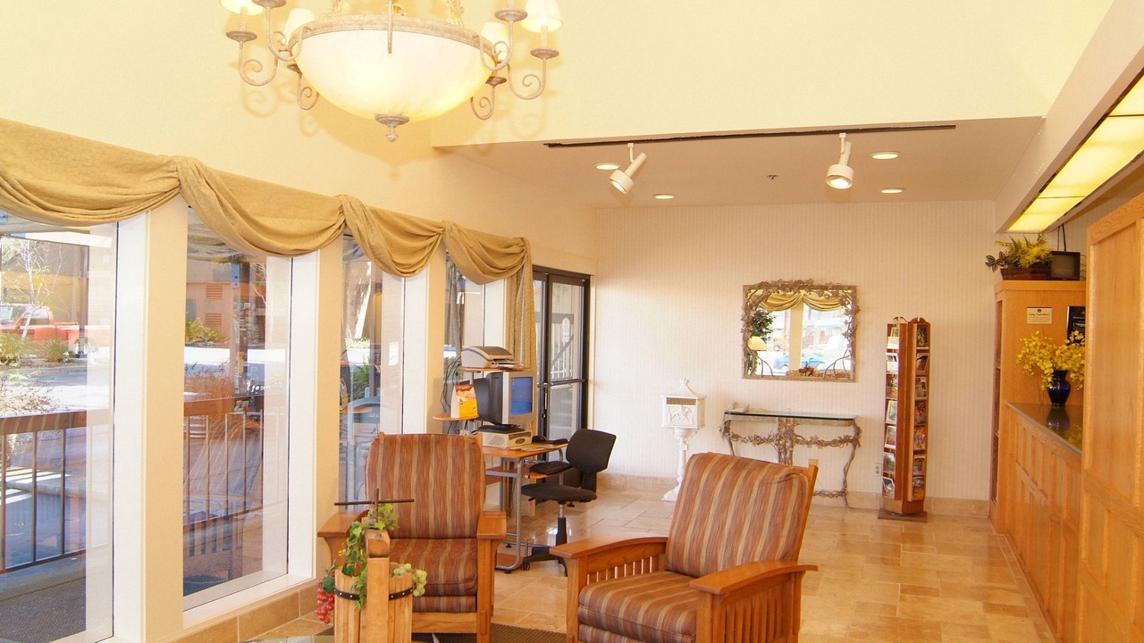 Photo of Livingroom in Napa
