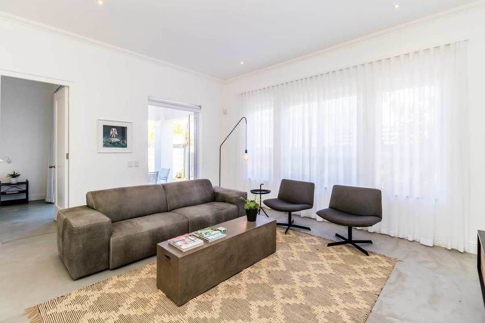 Photo of Livingroom in Eastcliff