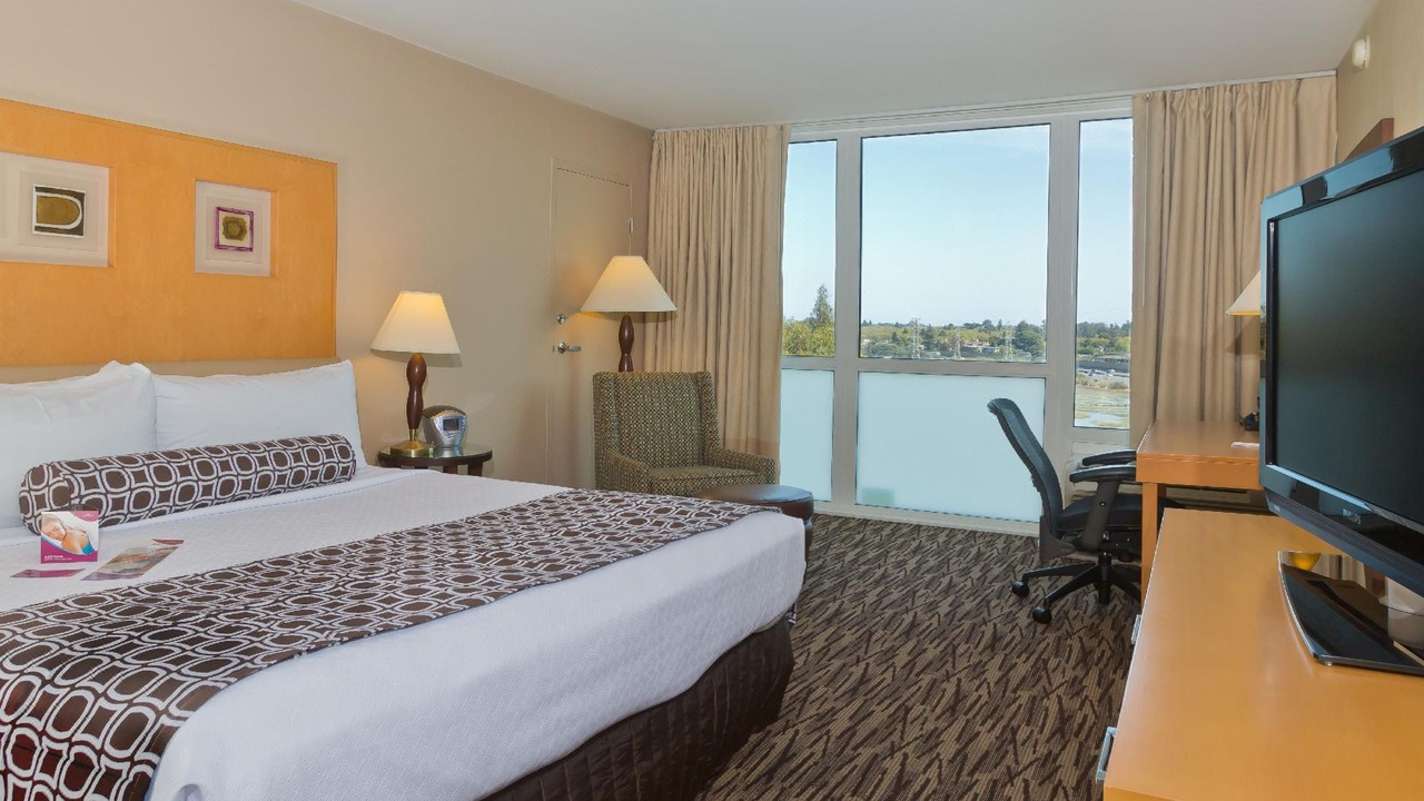 Photo of Bedroom in Burlingame