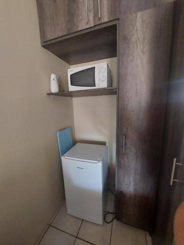 Photo of Bathroom in Flora Park