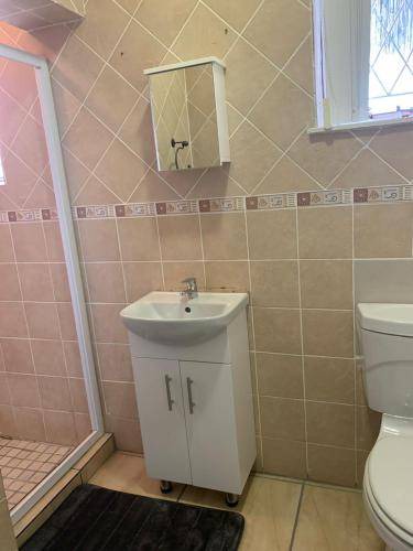 Photo of Bathroom in Greater Johannesburg Metropolitan Area