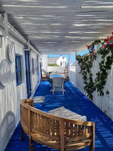 Photo of Others in Paternoster