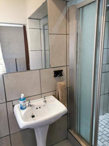 Photo of Bathroom in Vredenburg
