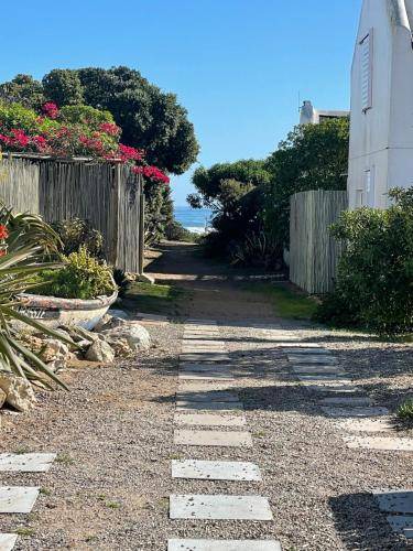 Photo of Others in Paternoster