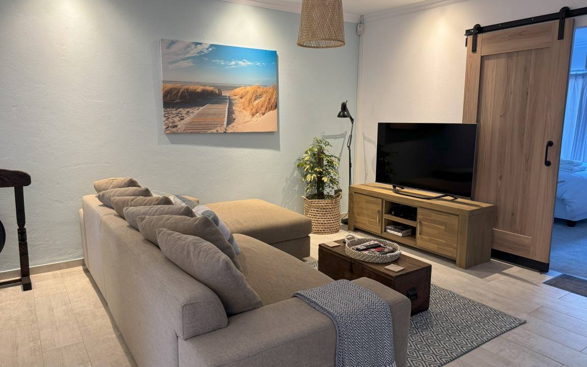 Photo of Livingroom in Greater Johannesburg Metropolitan Area