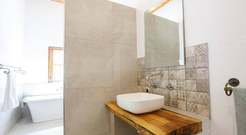 Photo of Bathroom in De Rust