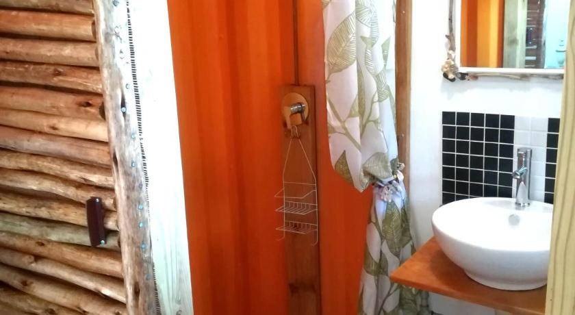 Photo of Bathroom in Pumula