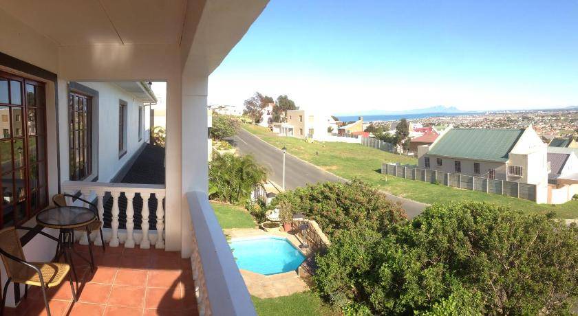 Photo of Others in Gordon's Bay